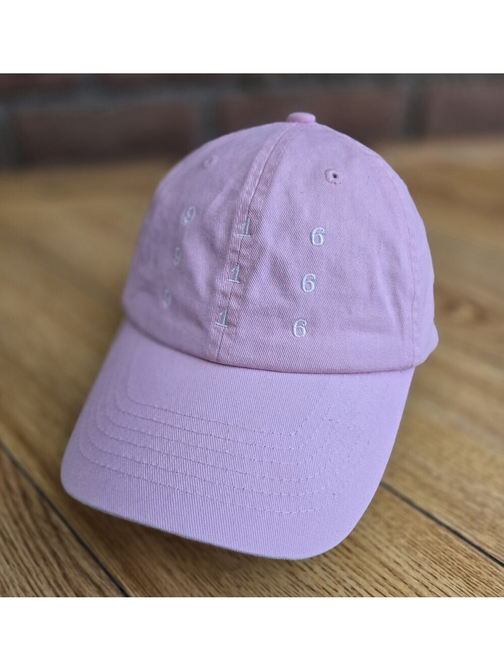BISTRO 916 [AUSTRALIAN BISTRO] PROMO HAT Pink Snapback Cap WEEKDAY